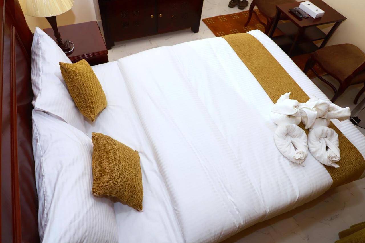 Onyx Hotel Apartments - Maha Hospitality Group Аджман Экстерьер фото